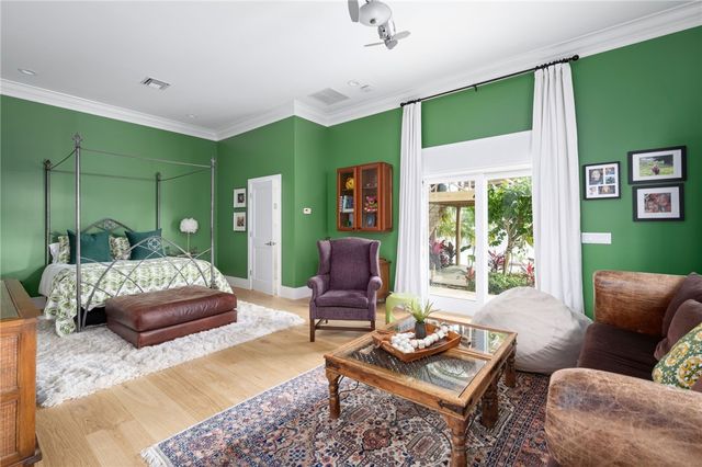 2105 Windward Way, Vero Beach, FL 32963