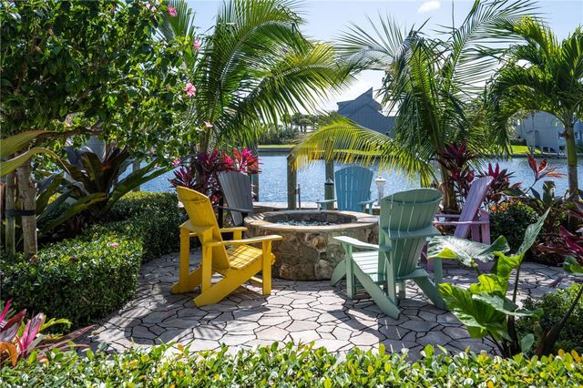 2105 Windward Way, Vero Beach, FL 32963