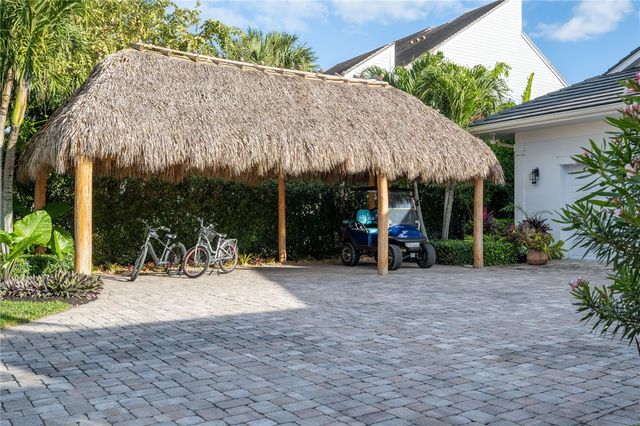 2105 Windward Way, Vero Beach, FL 32963