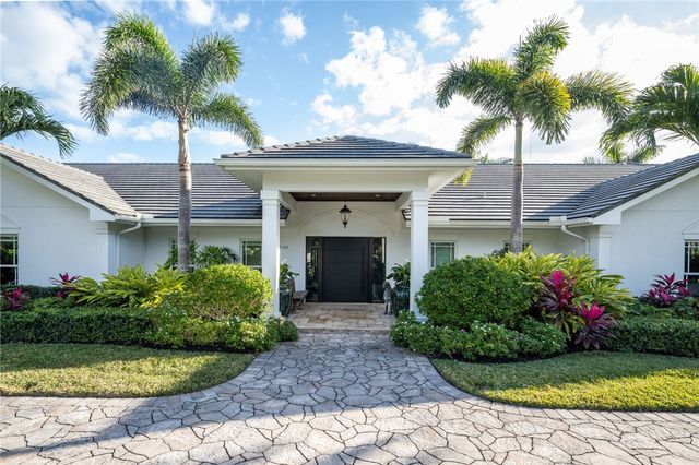 2105 Windward Way, Vero Beach, FL 32963