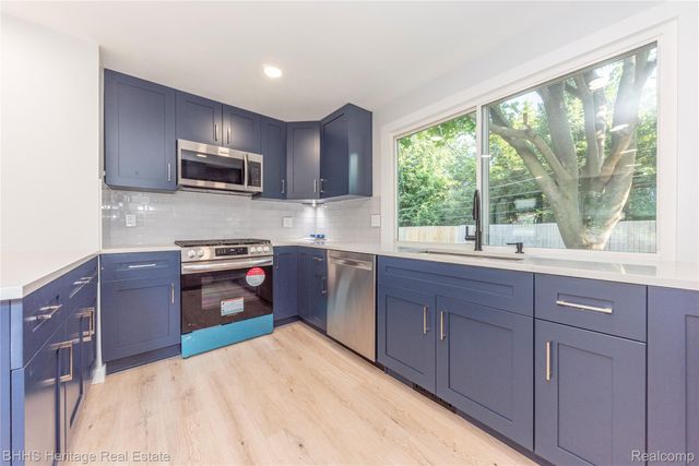 12 Trowbridge Court, Ann Arbor, MI 48108