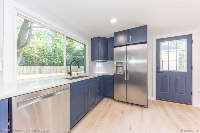 12 Trowbridge Court, Ann Arbor, MI 48108