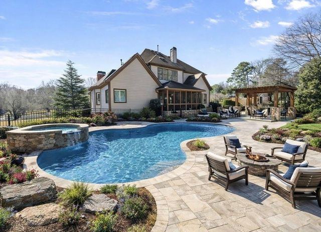 1875 Southers Circle, Suwanee, GA 30024