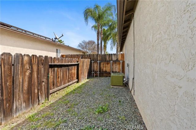 587 San Dimas, Hemet, CA 92545