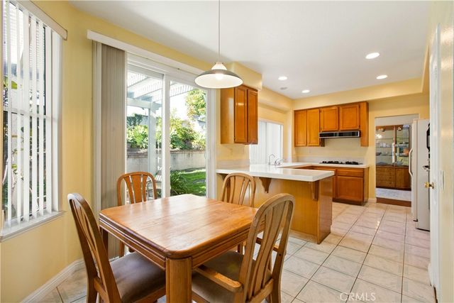 51 Toulon, Lake Forest, CA 92610