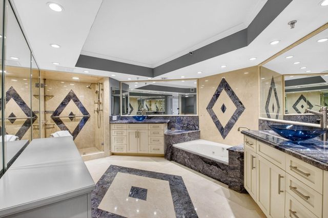 4605 S Ocean Boulevard 5a, Highland Beach, FL 33487