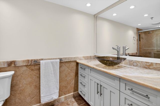 4605 S Ocean Boulevard 5a, Highland Beach, FL 33487