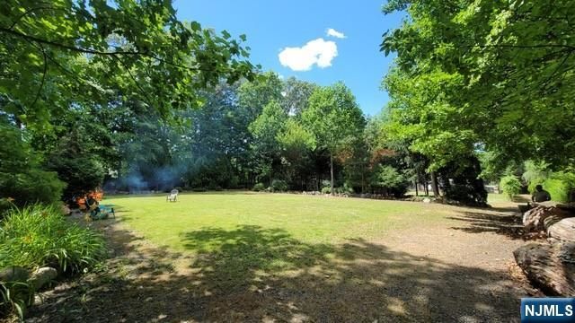 93 Old Tappan Road, Old Tappan, NJ 07675