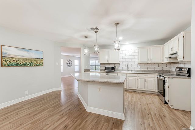 6322 REGENCY MNR, San Antonio, TX 78249