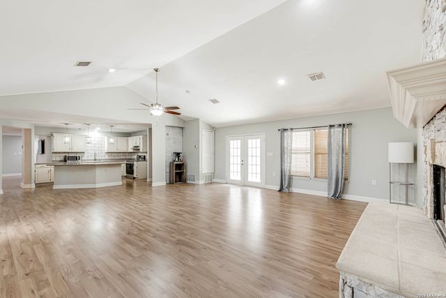 6322 REGENCY MNR, San Antonio, TX 78249