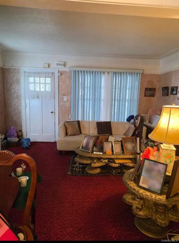 13767 Bedell Street, Springfield Gardens, NY 11413