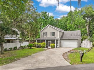 10 Baywood Ct, Bluffton, SC 29910