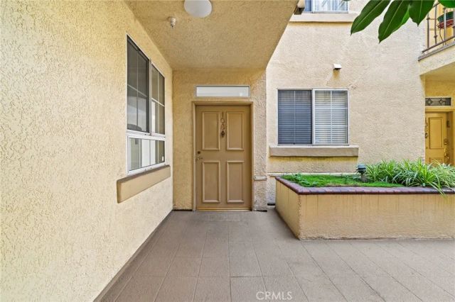 10824 Bloomfield 108, North Hollywood, CA 91602