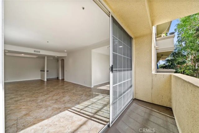 10824 Bloomfield 108, North Hollywood, CA 91602