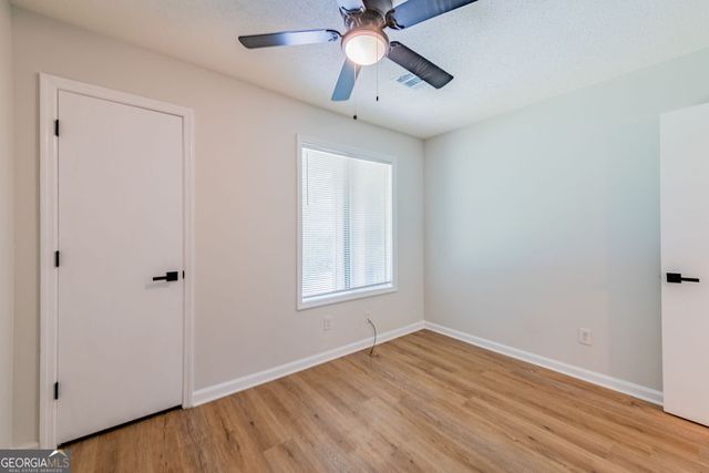 106 Summerwood Drive, Fairburn, GA 30213