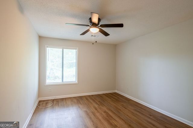 106 Summerwood Drive, Fairburn, GA 30213