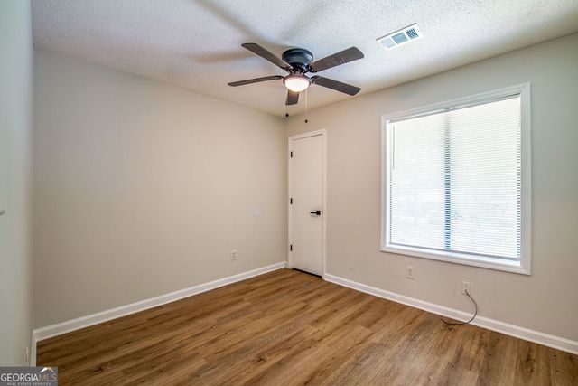 106 Summerwood Drive, Fairburn, GA 30213