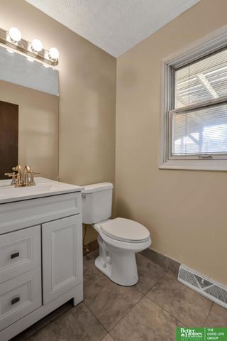 16235 Arbor Street, Omaha, NE 68130