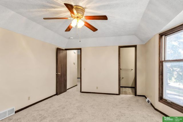 16235 Arbor Street, Omaha, NE 68130