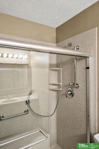 16235 Arbor Street, Omaha, NE 68130