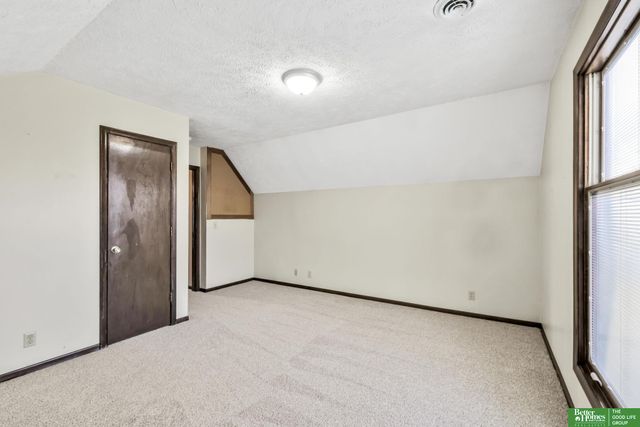 16235 Arbor Street, Omaha, NE 68130