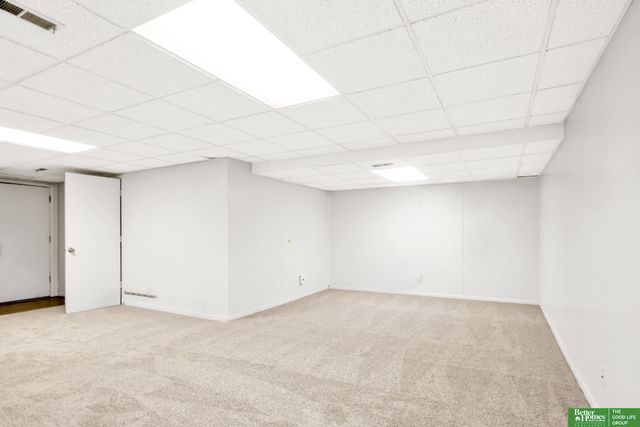 16235 Arbor Street, Omaha, NE 68130