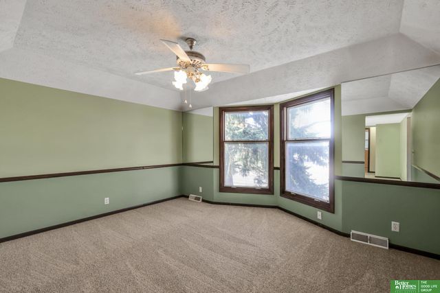 16235 Arbor Street, Omaha, NE 68130