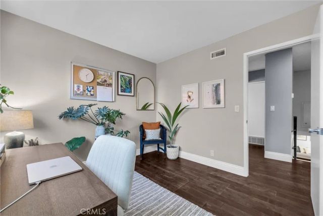 745 E Barkley Avenue, Orange, CA 92867