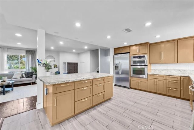 745 E Barkley Avenue, Orange, CA 92867