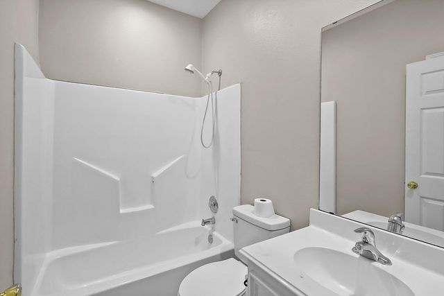 10 Hickory Lane, Dayton, TX 77535