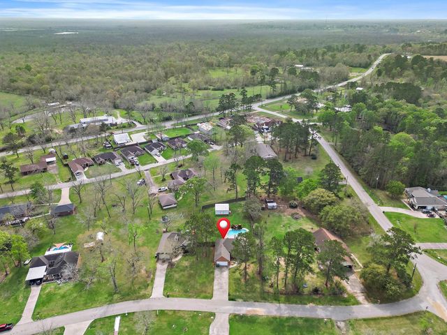 10 Hickory Lane, Dayton, TX 77535