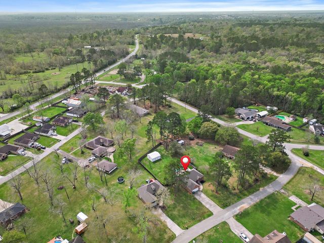 10 Hickory Lane, Dayton, TX 77535