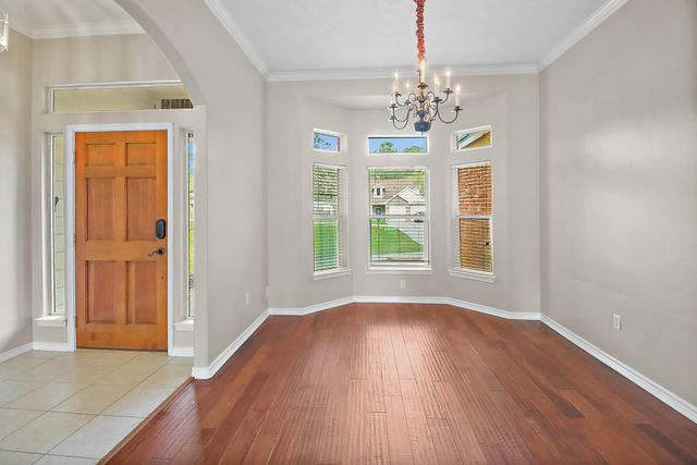 10 Hickory Lane, Dayton, TX 77535