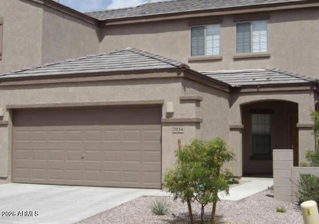 7034 W Mercer Lane, Peoria, AZ 85345