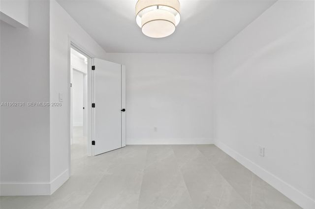 6950 W 10th Ave, Hialeah, FL 33014