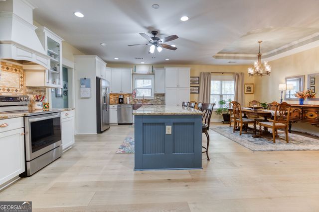 1948 Hearthstone Court, Winder, GA 30680