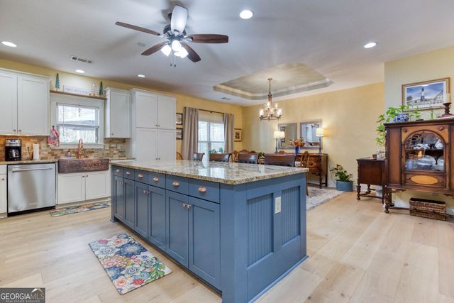 1948 Hearthstone Court, Winder, GA 30680