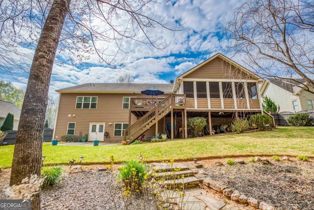 1948 Hearthstone Court, Winder, GA 30680