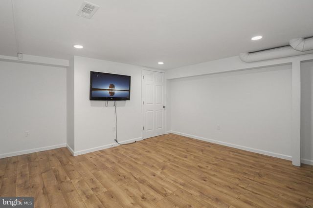316 NORMAN AVE, Roebling, NJ 08554