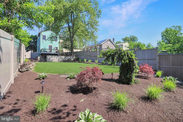 316 NORMAN AVE, Roebling, NJ 08554
