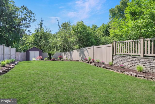 316 NORMAN AVE, Roebling, NJ 08554