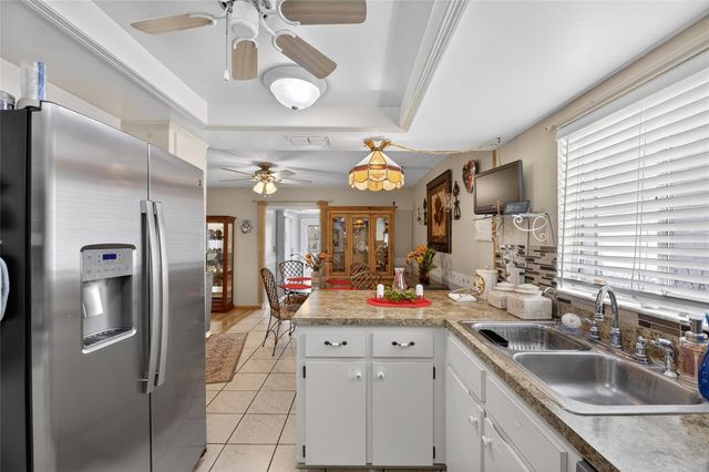 3312 N LAKE DRIVE, Plant City, FL 33563