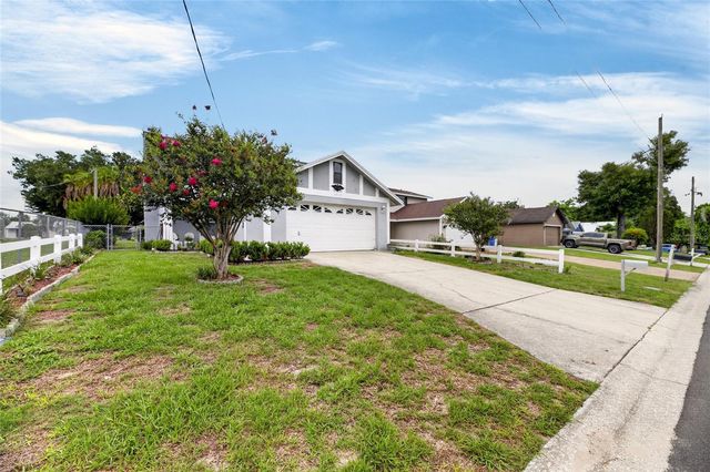 3312 N LAKE DRIVE, Plant City, FL 33563