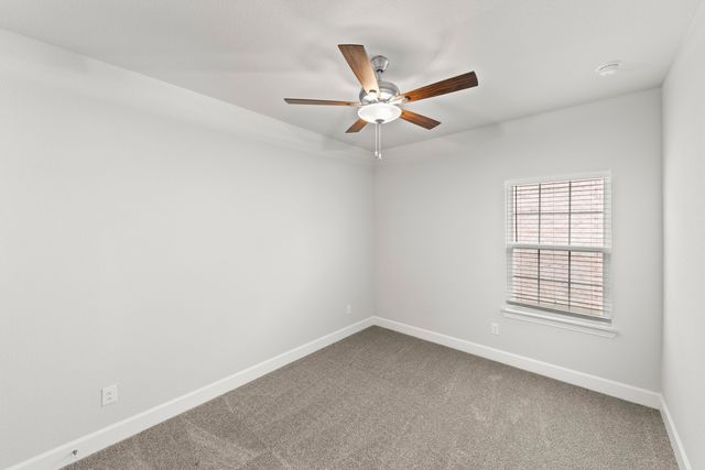 572 Oak Creek, Lavon, TX 75166