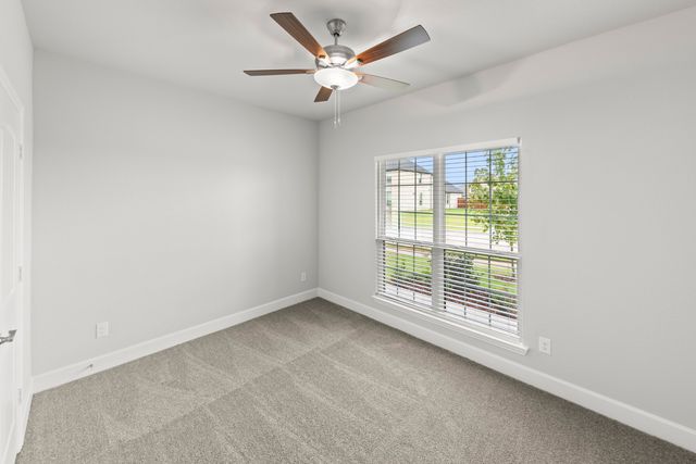 572 Oak Creek, Lavon, TX 75166