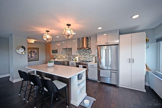 2200 Victory Parkway, Cincinnati, OH 45206