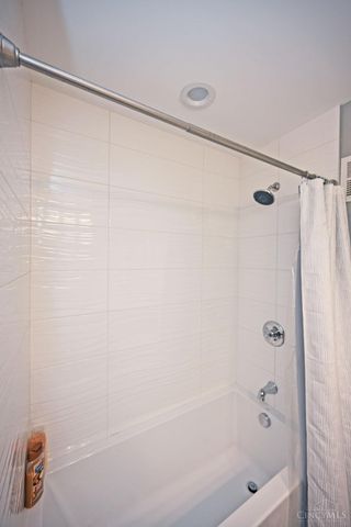 2200 Victory Parkway, Cincinnati, OH 45206
