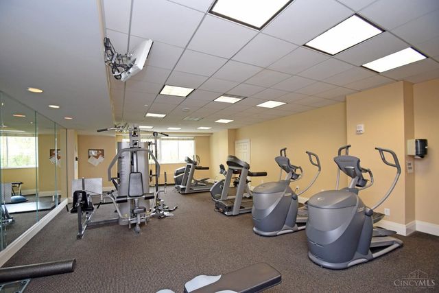 2200 Victory Parkway, Cincinnati, OH 45206