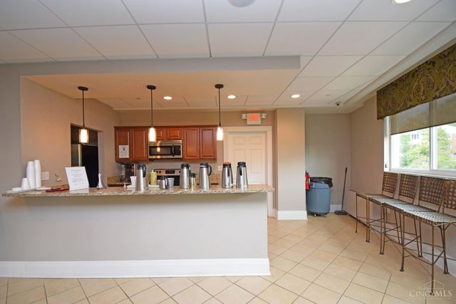 2200 Victory Parkway, Cincinnati, OH 45206