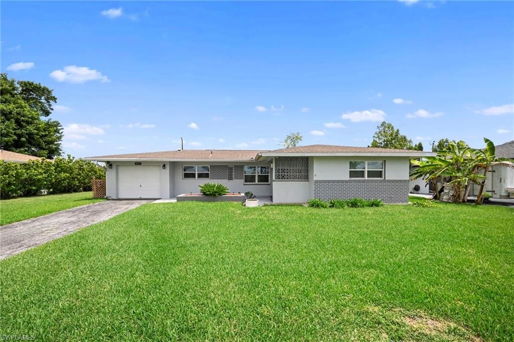 803 Monet ST, LEHIGH ACRES, FL 33936 — exterior